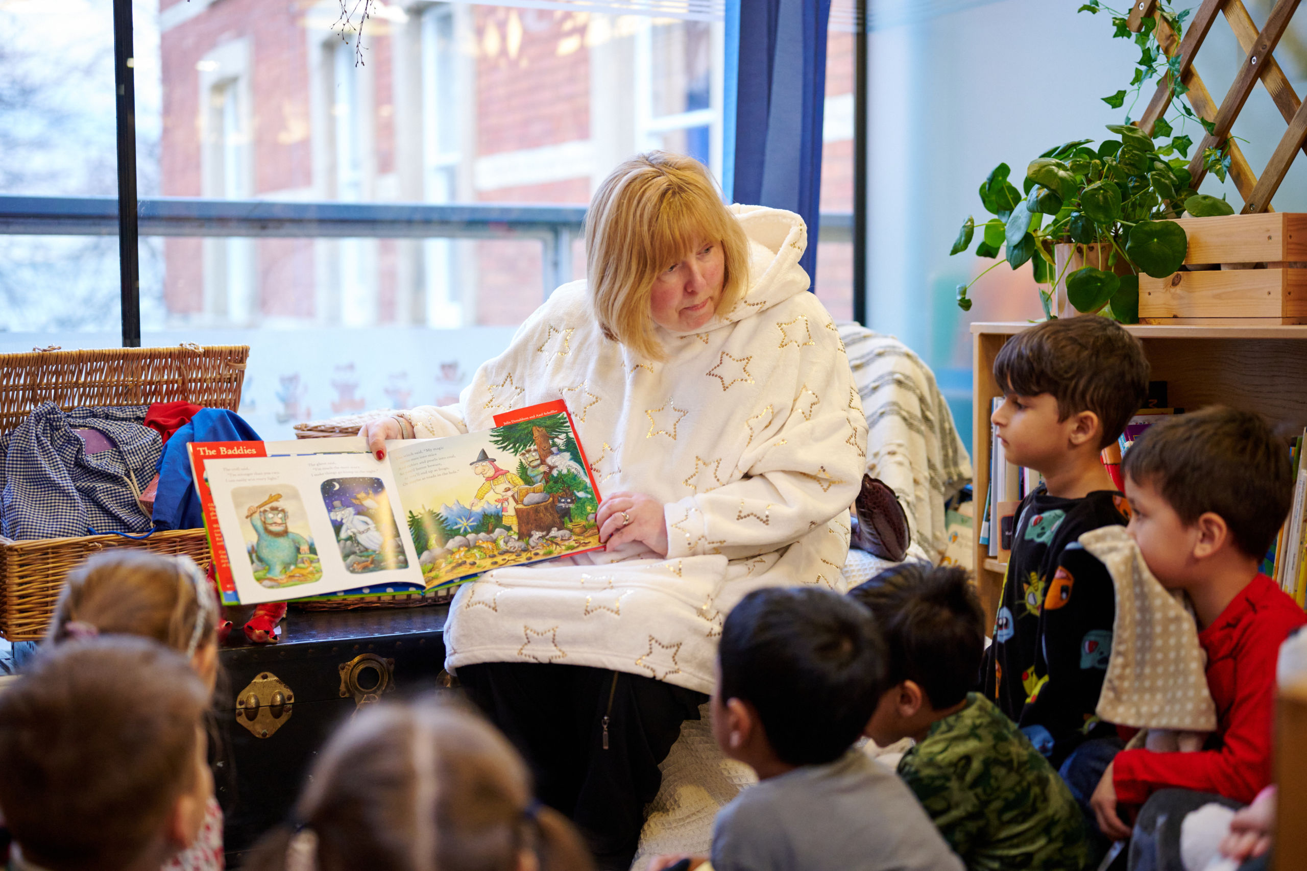 Bedtime Stories for FS2 Wakefield Grammar PrePreparatory School